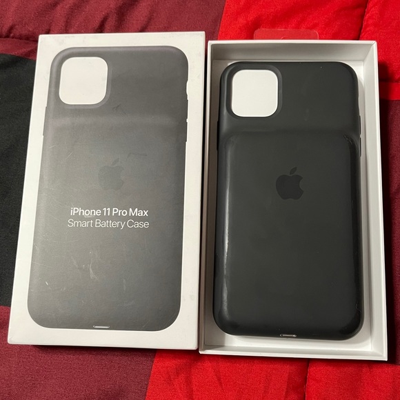 iPhone 11 Pro Max Smart Battery Charging Case